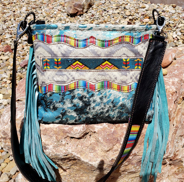 Handbeaded Tipi Crossbody Bag – Wild Lace Beadwork
